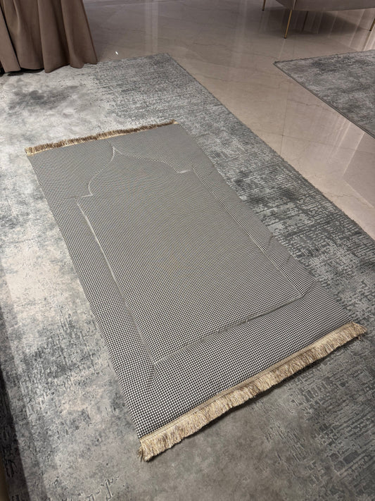 Handmade Patterned Chique Premium Prayer Rug