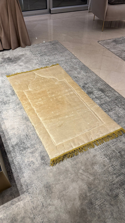 Handmade Silky Soft Offwhite/Gold Premium Prayer Rug