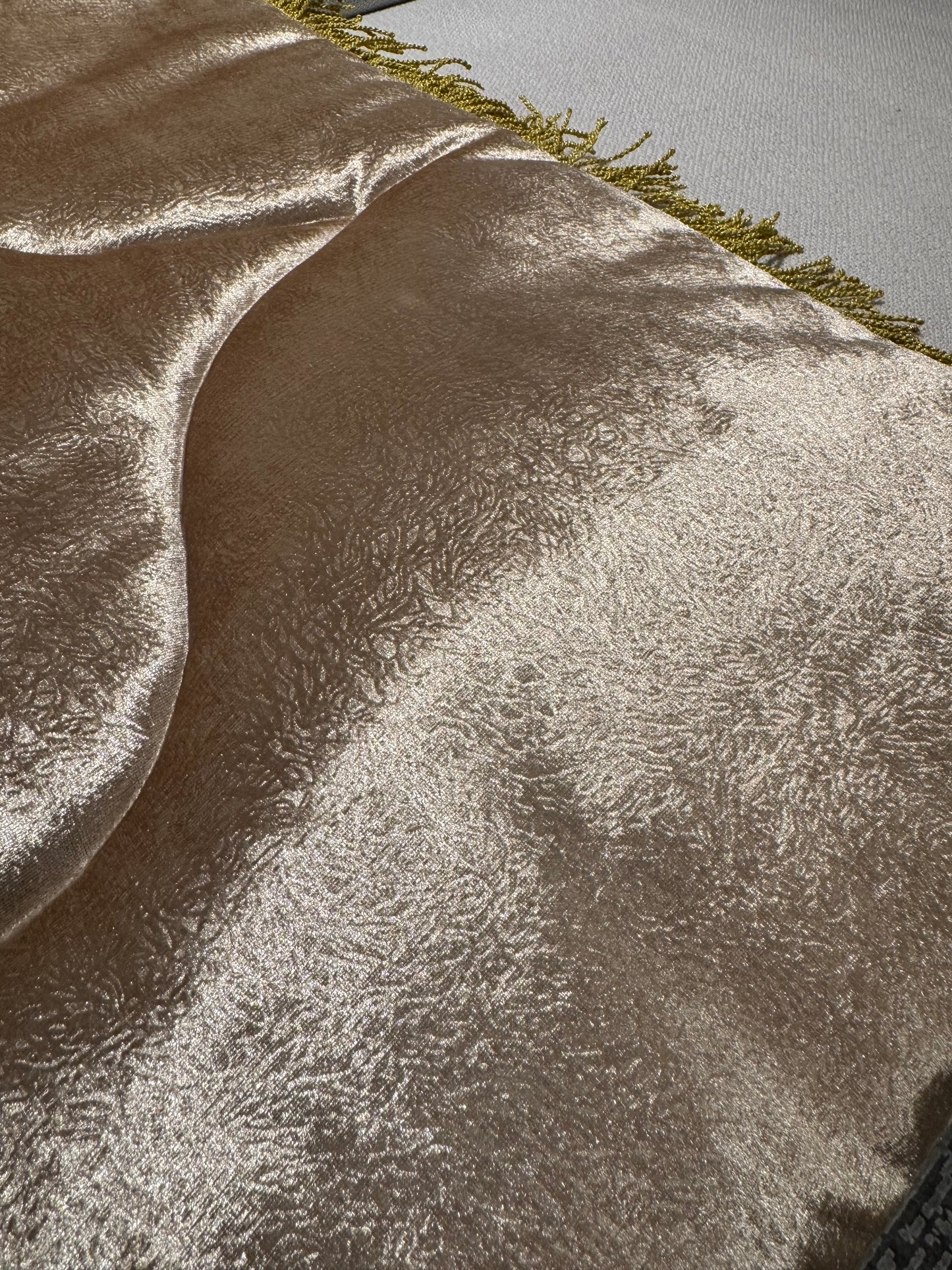 Handmade Beautiful Gold Prayer Rug