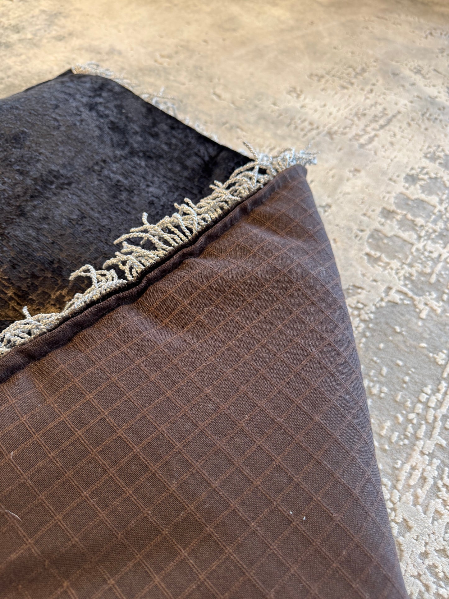 Handmade Luxury Brown Prayer Rug