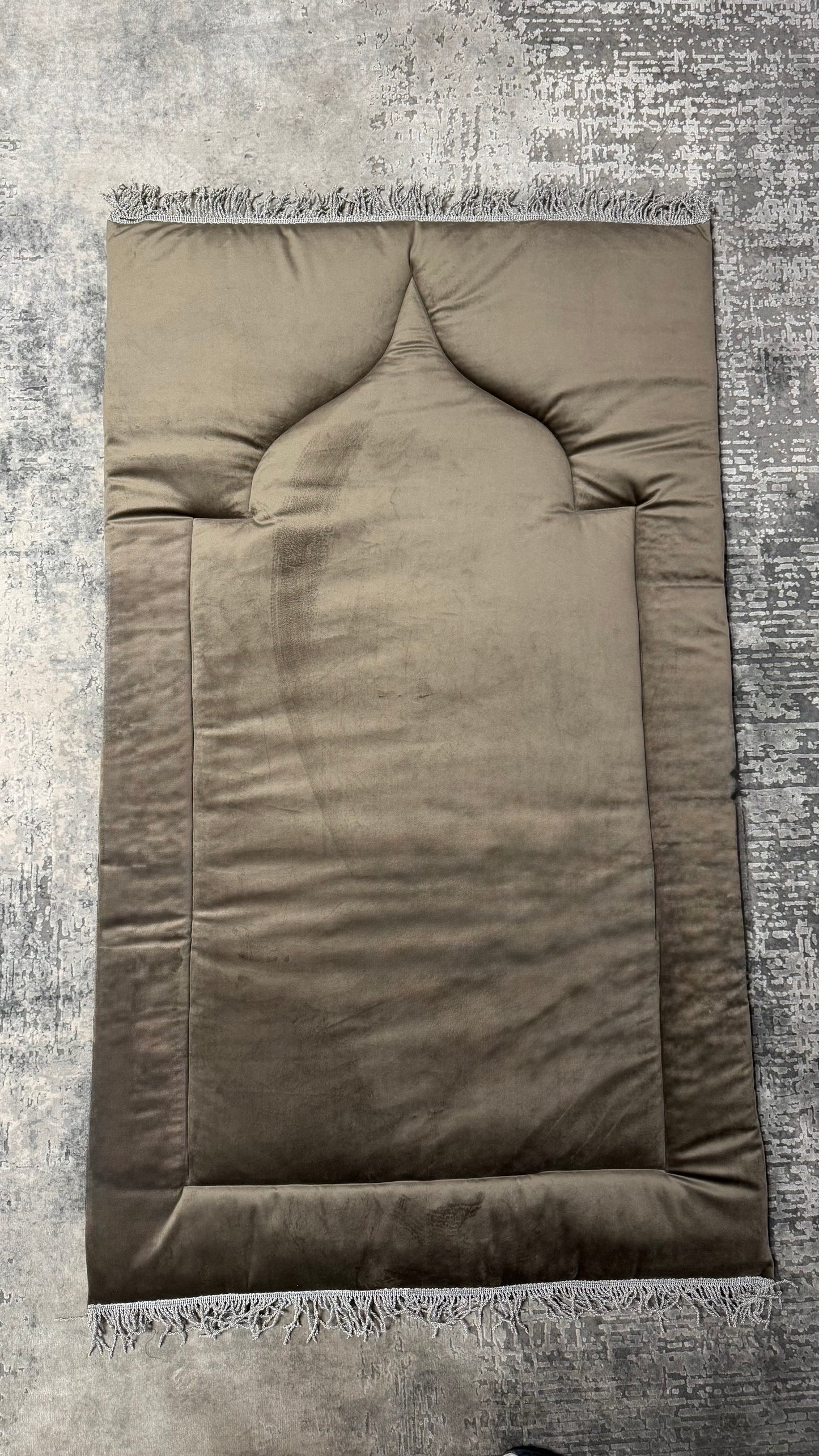 Handmade Silky Soft Plain Grey Prayer Rug