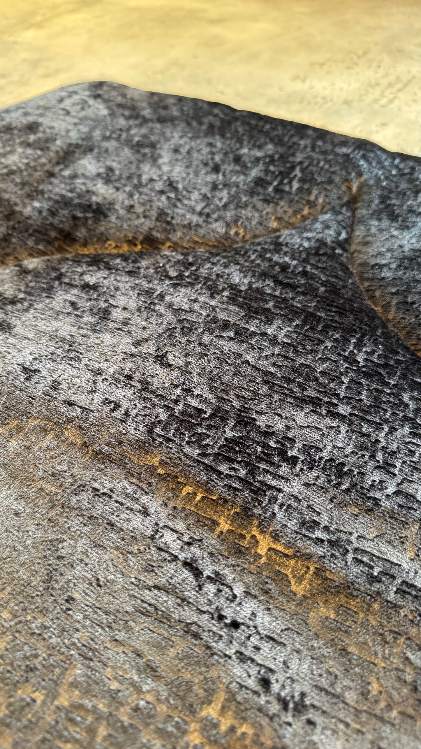 Handmade Luxury Brown Prayer Rug